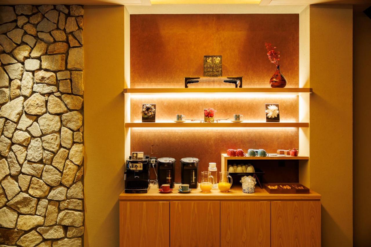 Hotel Kanazawa Zoushi Eksteriør bilde